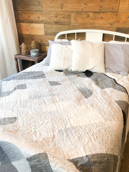Custom Quilt - Quilts a la Mode