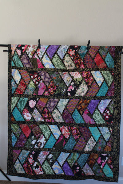 Japanese style multicolor quilt | Geometric Japanese Quilt | Homemade Quilt | Throw Quilt | Home Decor | Black Quilt | Wedding Gift - Quilts a la Mode