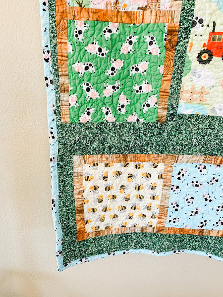 Red Barnyard Green Animal Handmade Baby/Crib Quilt - Quilts a la Mode