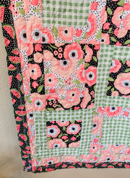 Pink Posies Two Sided Baby/Crib/Throw Quilt - Quilts a la Mode